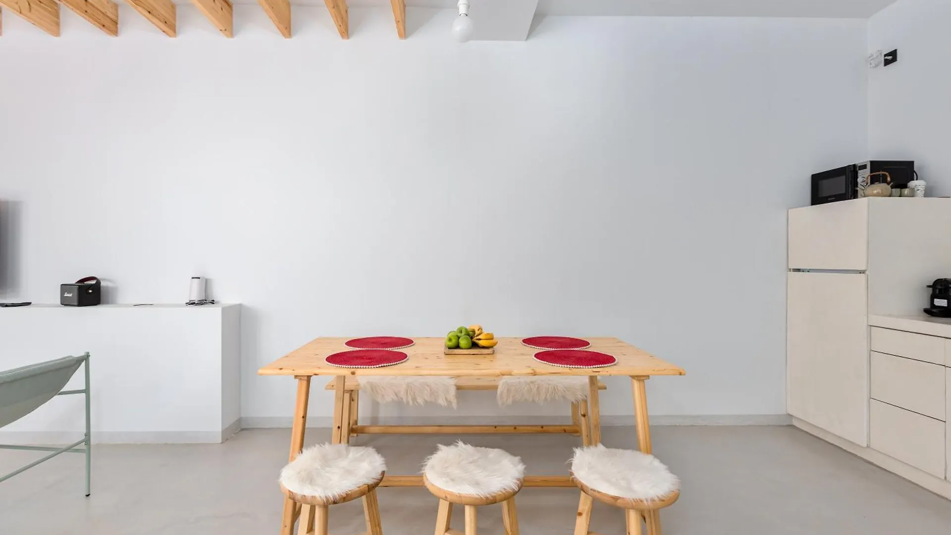 Villa Tabori Hill - Modern 7Br Villa Near Old Tbilisi