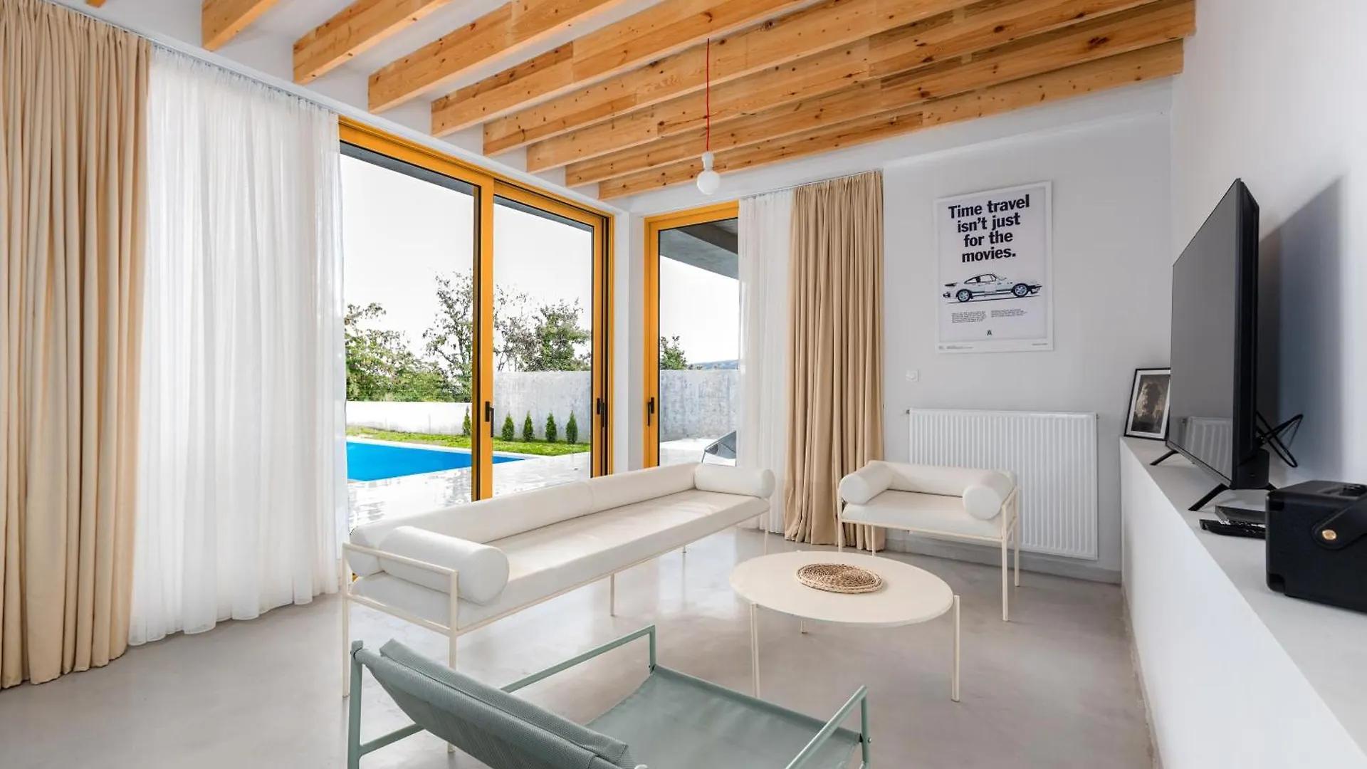 Villa Tabori Hill - Modern 7Br Villa Near Old Tbilisi
