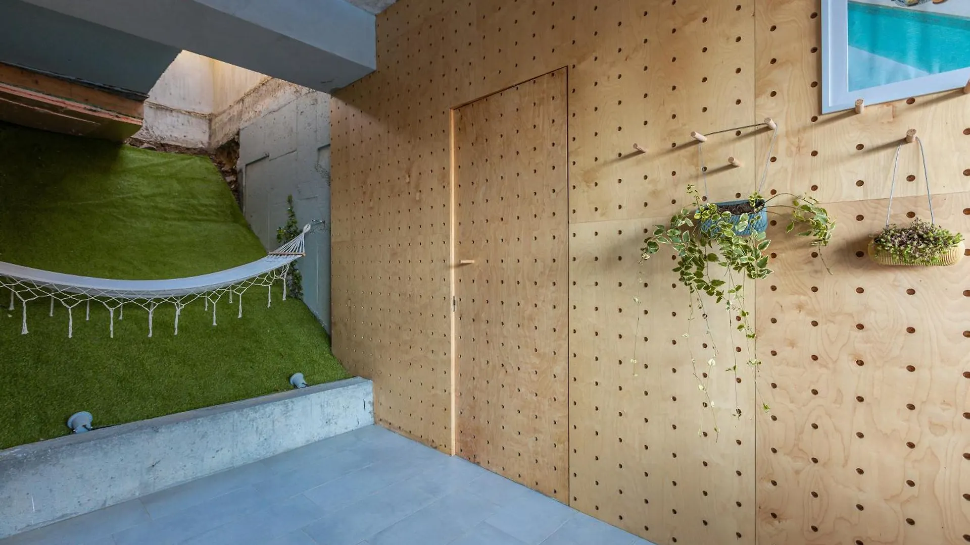 Villa Tabori Hill - Modern 7Br Villa Near Old Tbilisi