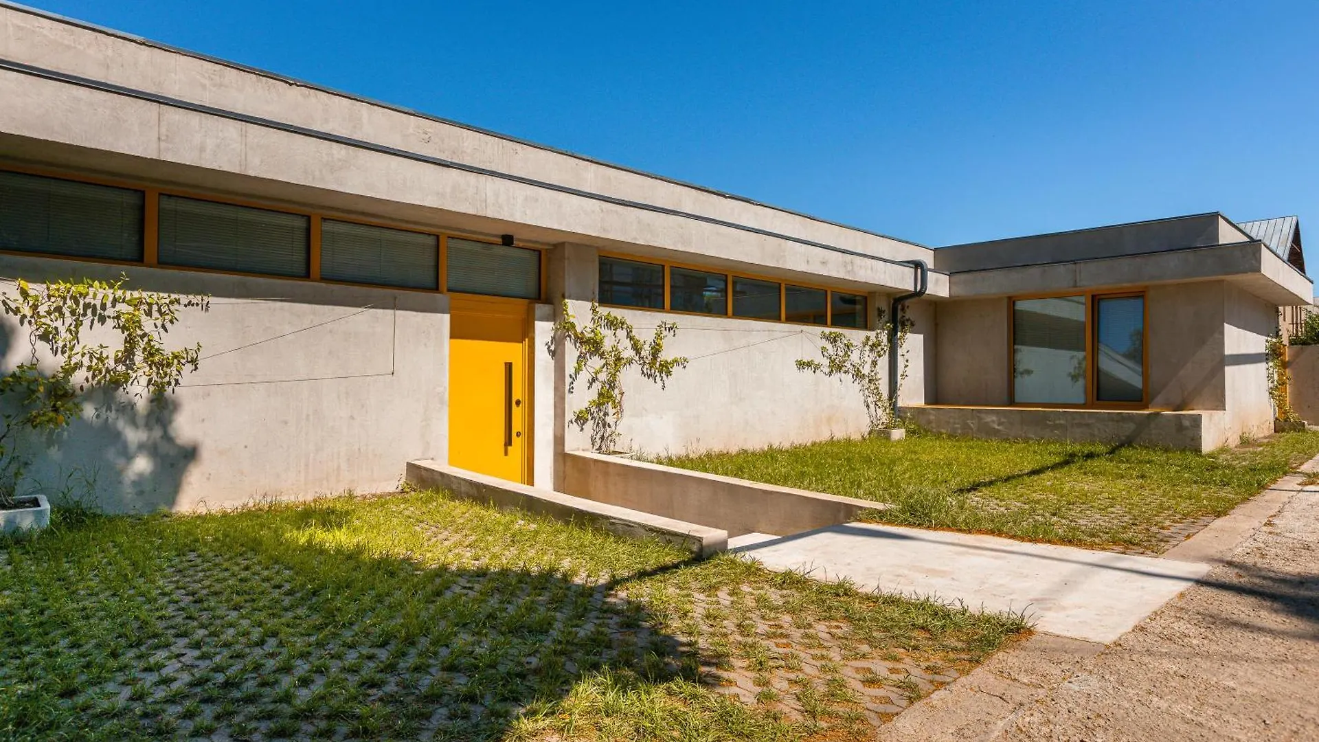 Villa Tabori Hill - Modern 7Br Villa Near Old Tbilisi Georgien